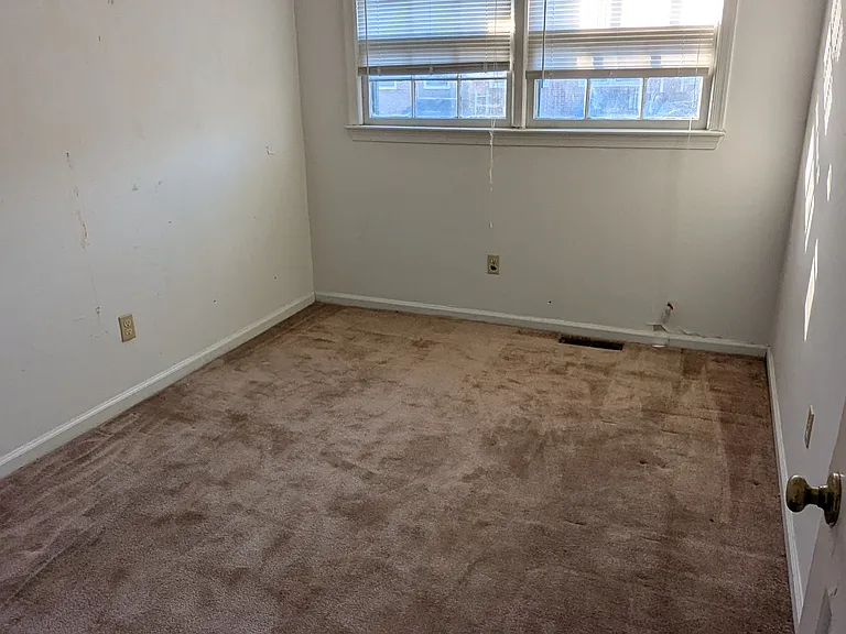 401 Advocate Ct #C — Photo 8