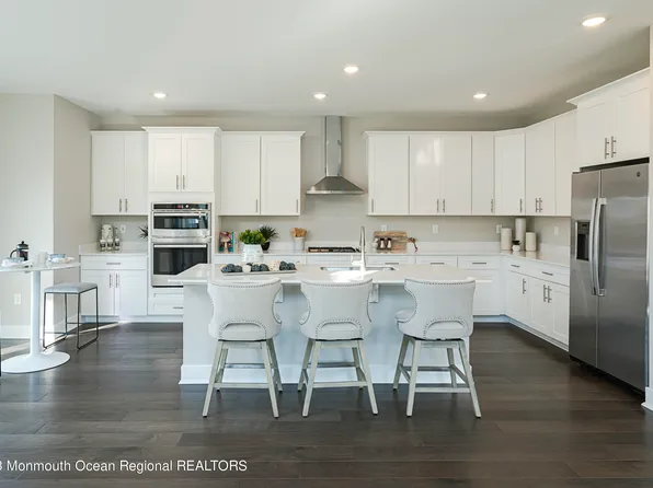 111 Woolley Court, Ocean Twp, NJ 07755