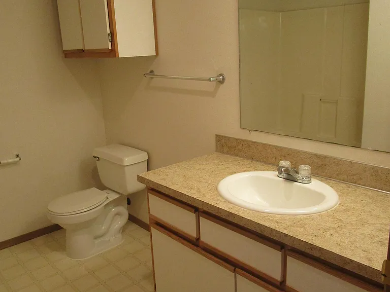 131-145 Cleveland St #137 — Photo 15