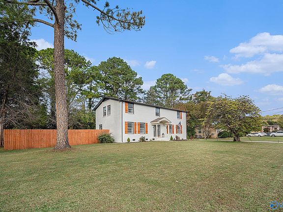 3rd image of 300 Bethesda Dr SE