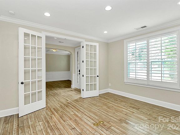 5th image of 11052 Preservation Park Dr