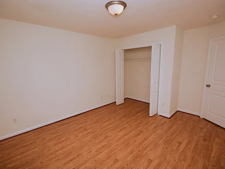 5062 Glen Canyon Dr — Photo 44