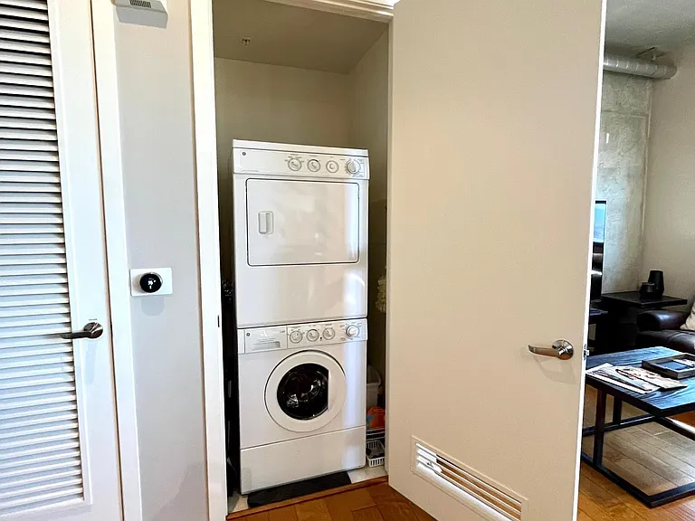 353 E Bonneville Ave #7 — Photo 14