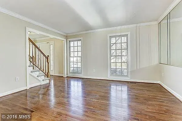 8677 Wheatfield Way — Photo 5