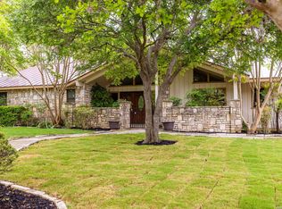 207 SPRING MILL DR, Kerrville, TX 78028