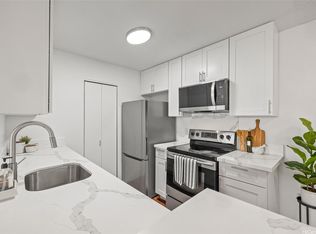 94-527 Lumiaina St #E101, Waipahu, HI 96797
