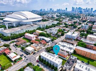 1572 NW 2nd St, Miami, FL 33125