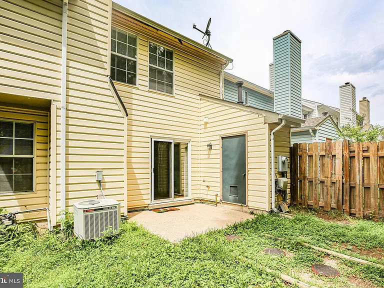 502 Wind Ridge Dr — Photo 28