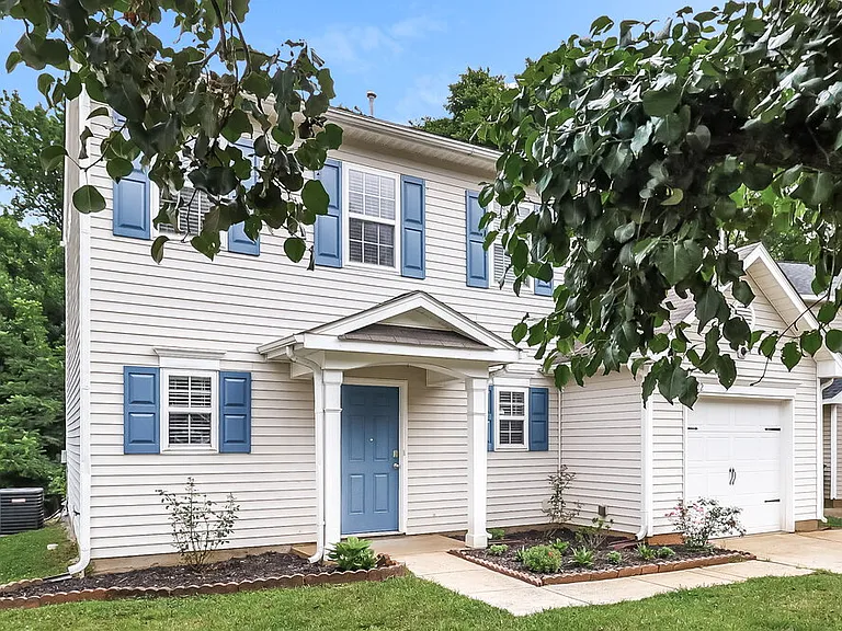 12812 Lismorre Castle Ct — Photo 4