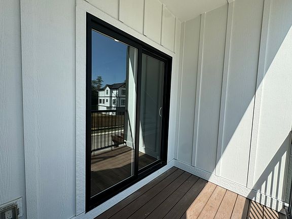 3rd image of 7006 Park Vue Dr #7006