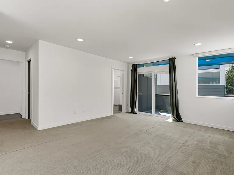 5624 Fauntleroy Way SW #C — Photo 20