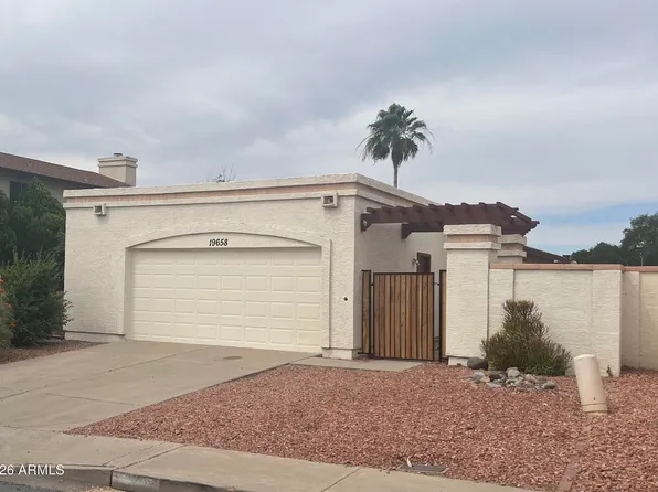 19658 N 48th Avenue, Glendale, AZ 85308