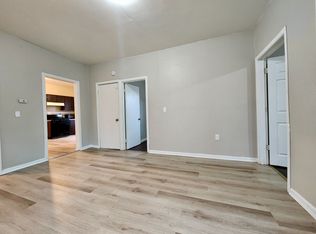 479 Bay St #2B-1BA-900SQFT, Rochester, NY 14609