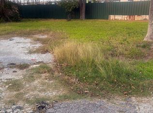 2220 Gladys Ave, Beaumont, TX 77701