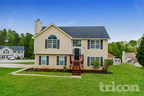 1057 Misty Meadows Point Photo 1