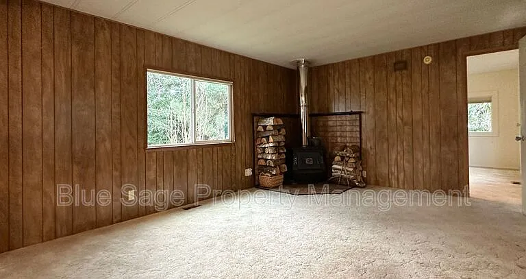 241 Evans Rd — Photo 8