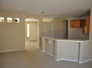 8324 White Spruce Dr, Antelope, CA 95843