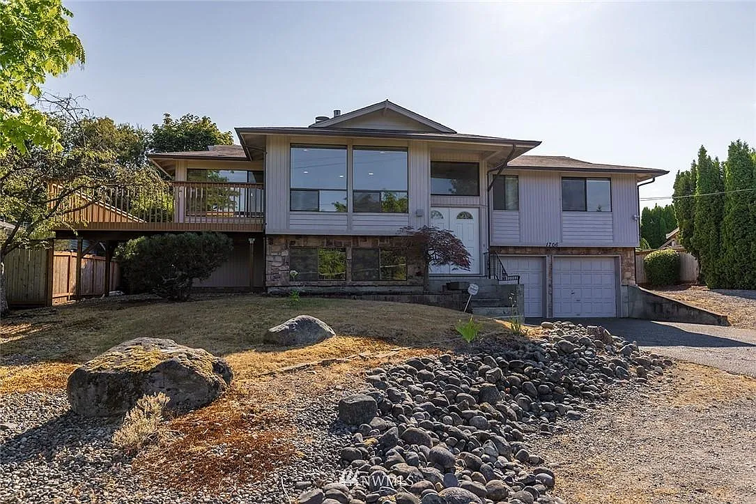 1706 Browns Point Blvd — Photo 4