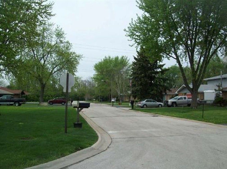 2nd image of 200 N Nolton Ave