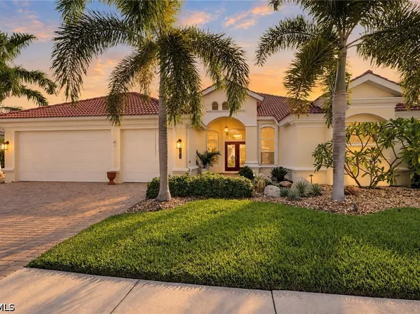 13717 Bald Cypress Cir, Fort Myers, FL 33907