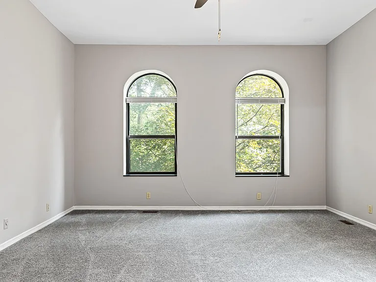 4330 W Pine Blvd — Photo 28