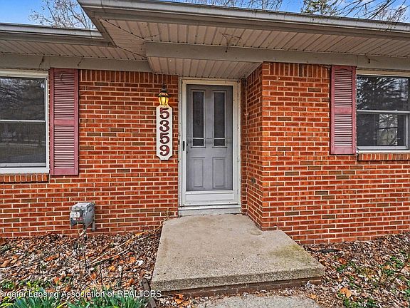 3rd image of 5359 Park Lake Rd