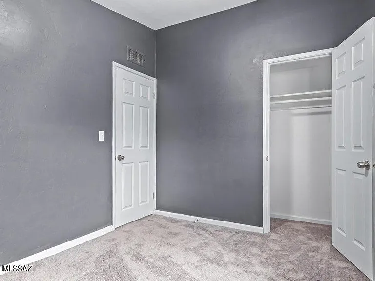 843 E Alturas St — Photo 21
