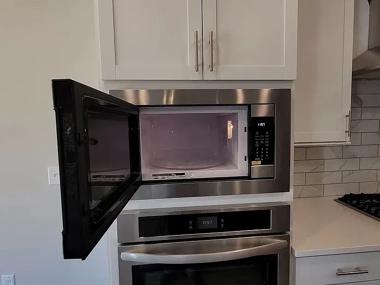 6836 Benjamin Dr — Photo 5