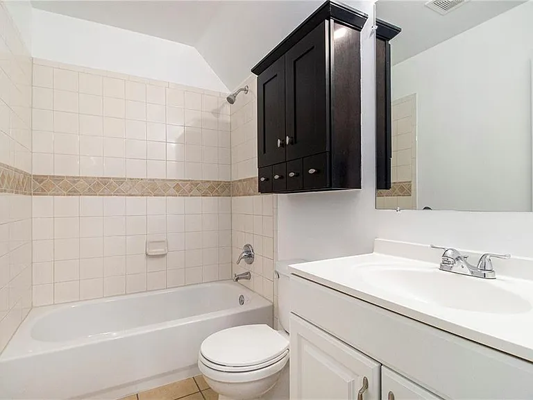960 Landmark Dr — Photo 35