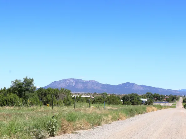 2 Range Rd, Edgewood, NM 87015