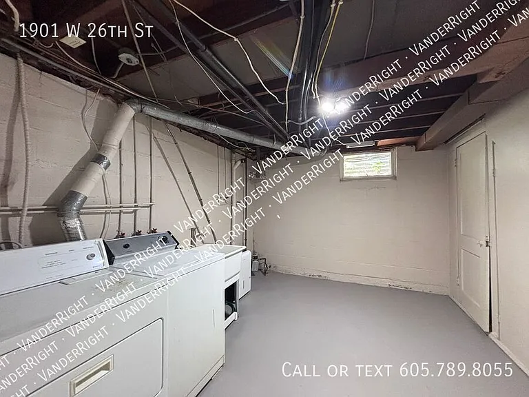1901 W 26th St — Photo 19