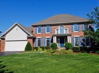 912 Erb Farm Ln, Naperville, IL 60563