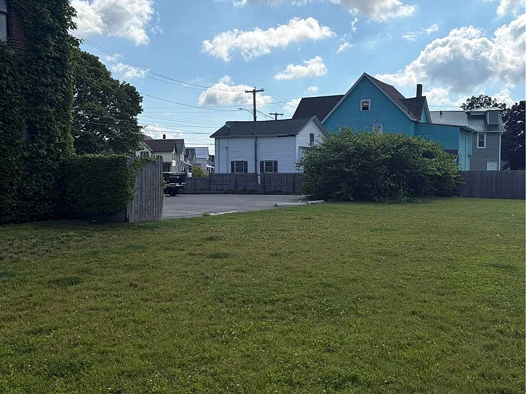 177 Exchange St — Photo 3