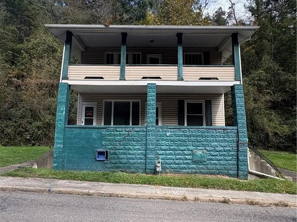 353 McLister Ave, Mingo Junction, OH 43938