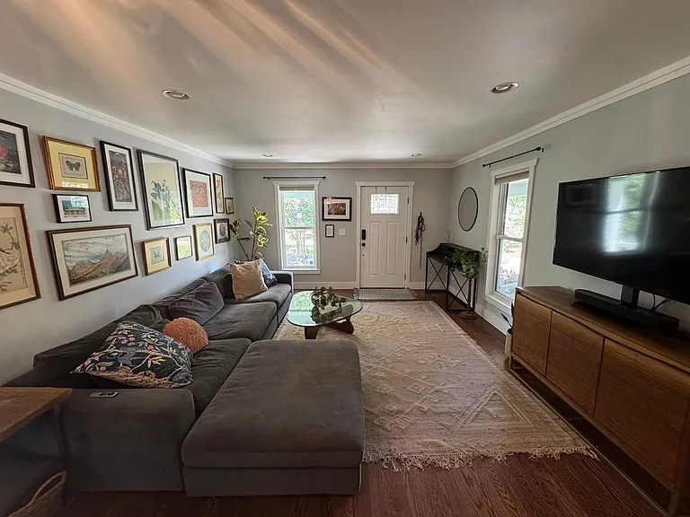 4164 Benton St — Photo 6