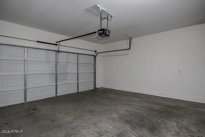 7034 W McMahon Way — Photo 11