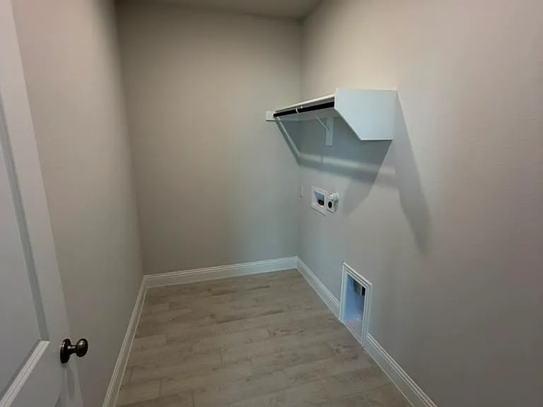 3115 Cordelia Dr — Photo 12