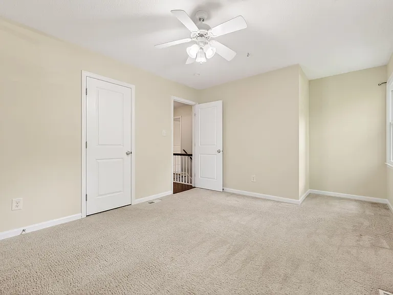 1526 Dirkson Ct — Photo 25