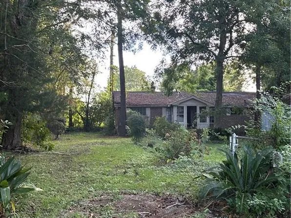 1407 Bullshead St, Prichard, AL 36610