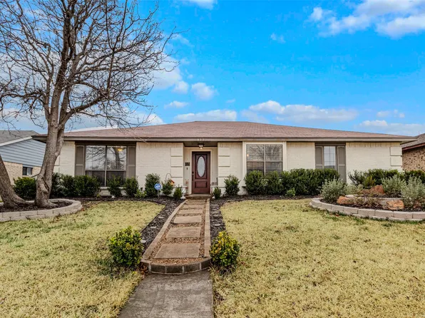 922 Field Trail Dr, Mesquite, TX 75150