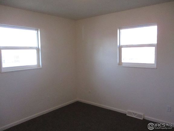 5th image of 322 19th Avenue Ct