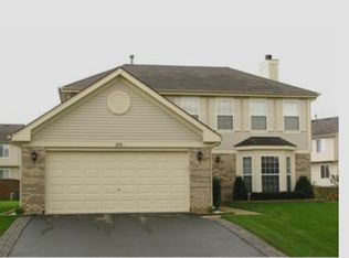 111 Sycamore Ave, Streamwood, IL 60107