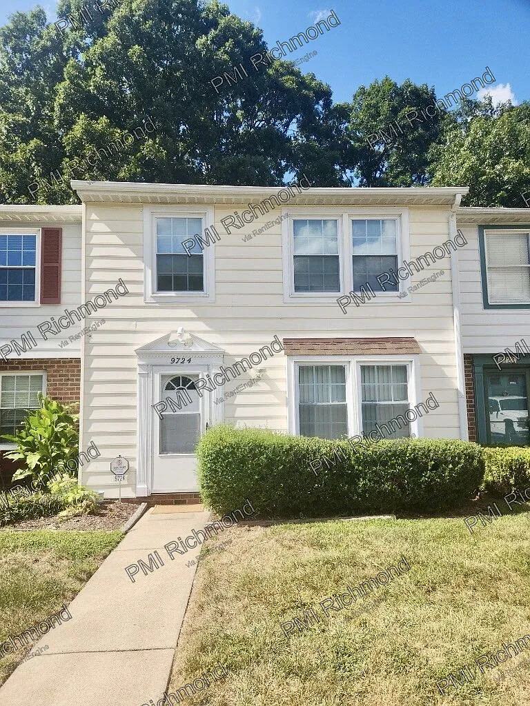 3 bed, 1.5 bath, 1280 sqft, $1,870 — Photo 1