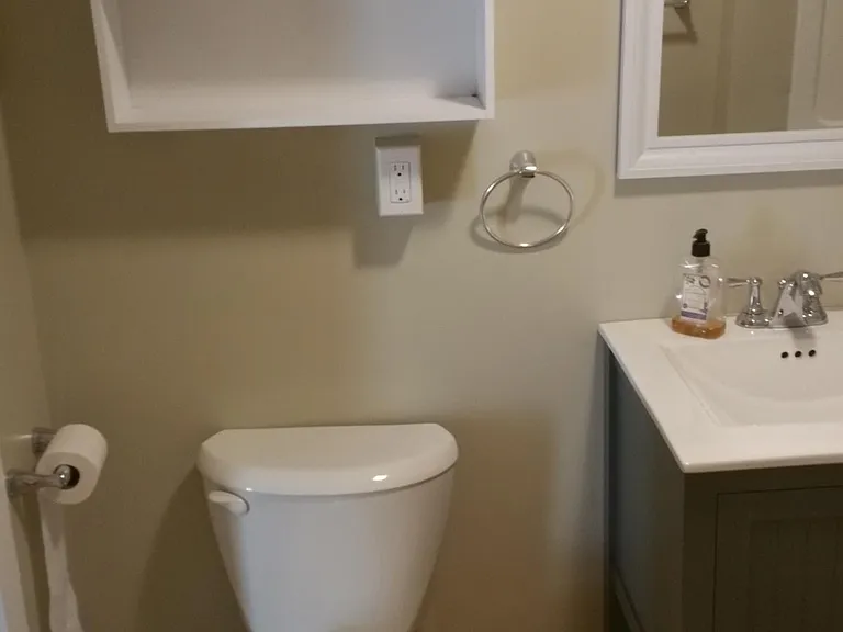 503 State St #2 — Photo 9
