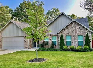 38 Ruthwell Dr, Bella Vista, AR 72715