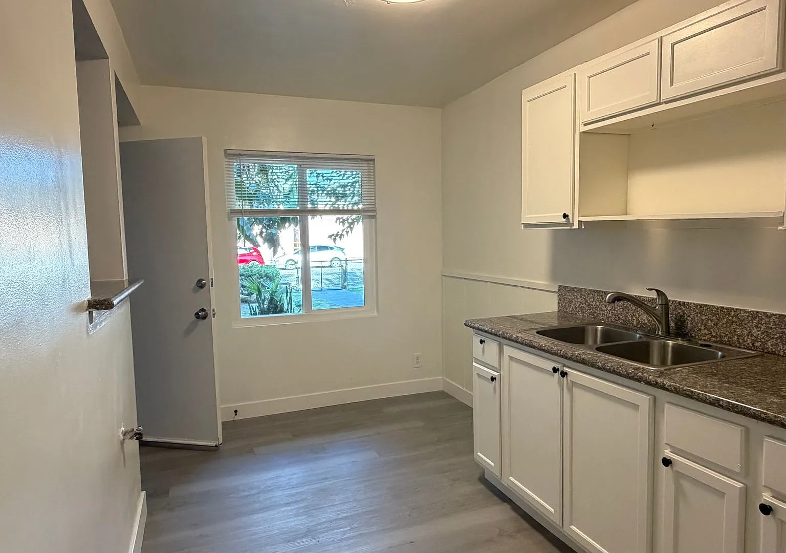 5804 Gage Ave (RR) — Photo 3