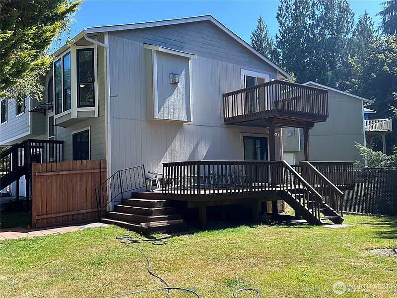3rd image of 410 Stilley Way