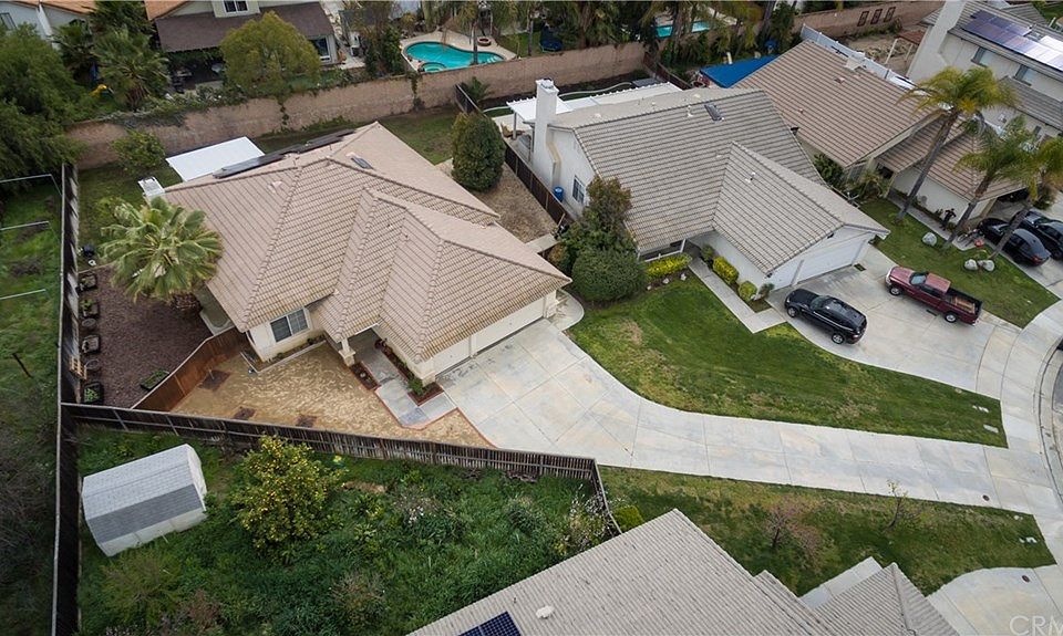 1st image of 40138 Alexandria Dr