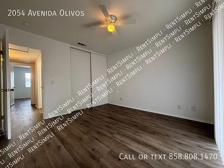2054 Avenida Olivos — Photo 7