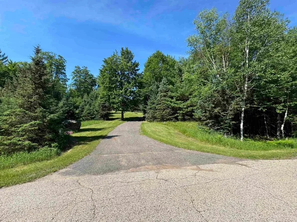 N 4757 Birch Ln, Kingsford, MI 49802